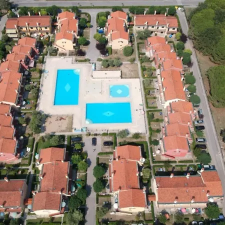 Perfect Family Getaway In With Pool