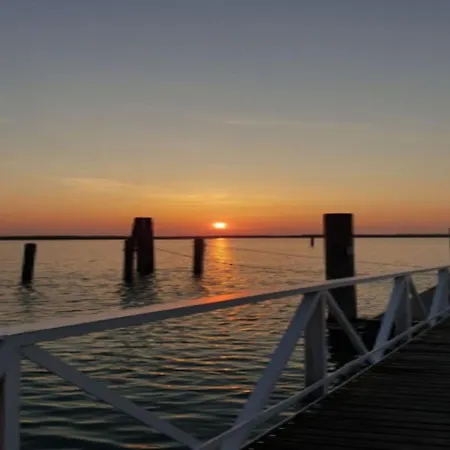 Perfect Family Getaway In With Pool Apartman